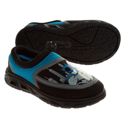DC Comics Batman Boys Water Shoes -Kids Aqua Socks- Sandals Waterproof Sports Slip-on Superhero Beach Slides Swim Slippers (Toddler/Little Kid) 3 DC Comics Batman Boys Water Shoes -Kids Aqua Socks- Sandals Waterproof Sports Slip-on Superhero Beach Slides Swim Slippers (Toddler/Little Kid) - Image 3